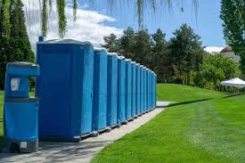 Best Deluxe Portable Toilet Rental  in Walton, KY